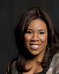 big voice/short neck